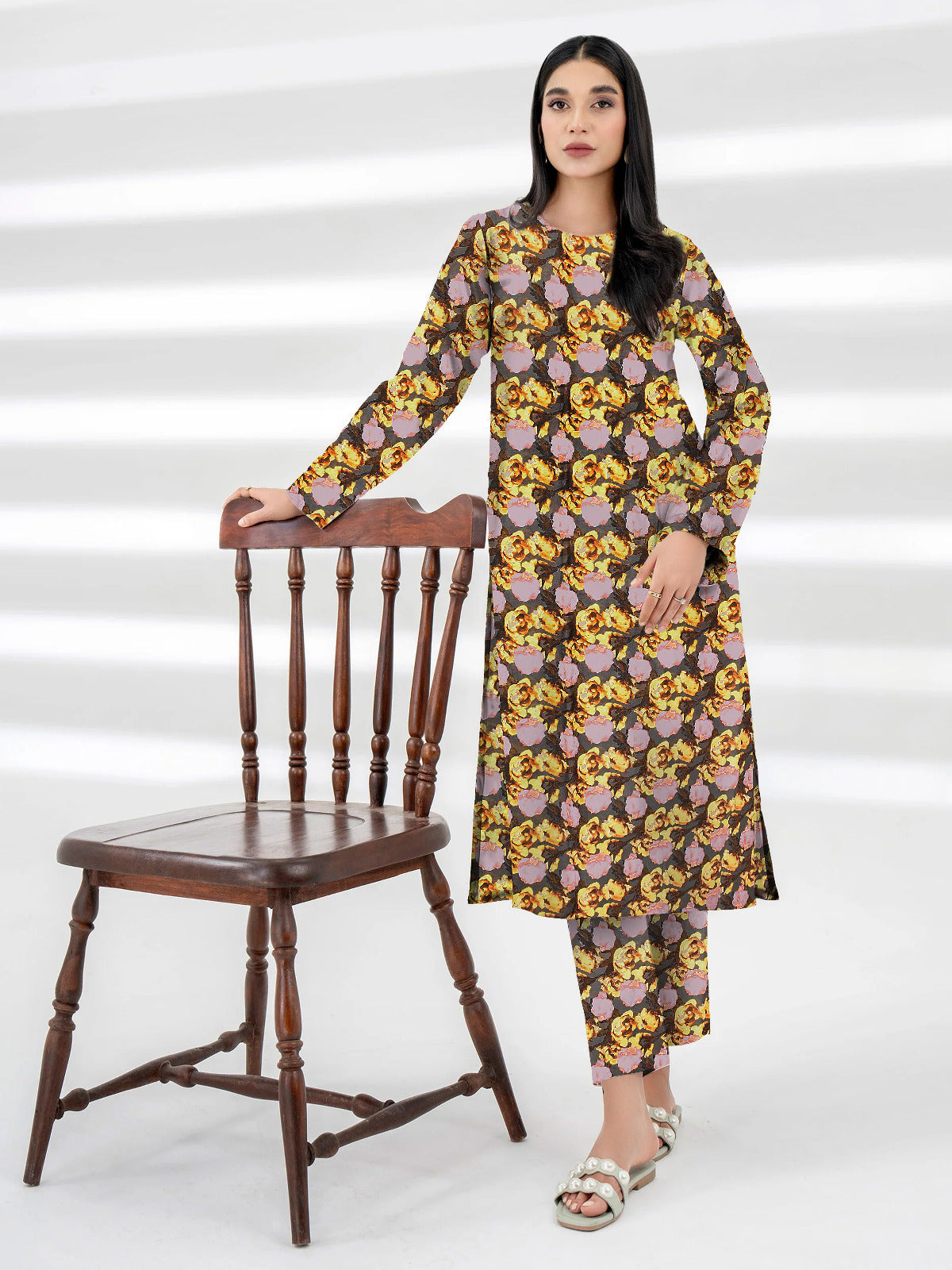 2 Pcs Unstitched Ladies Suit 105